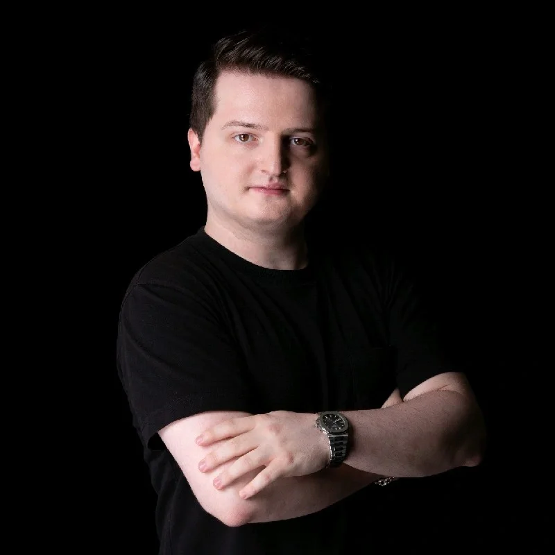 Emir Ünlütürk, Software Architect at Davion